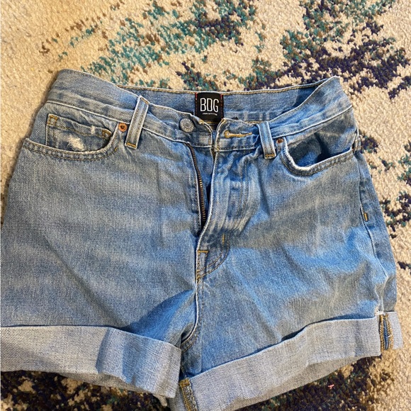 Jean shorts size 25 - Picture 1 of 3